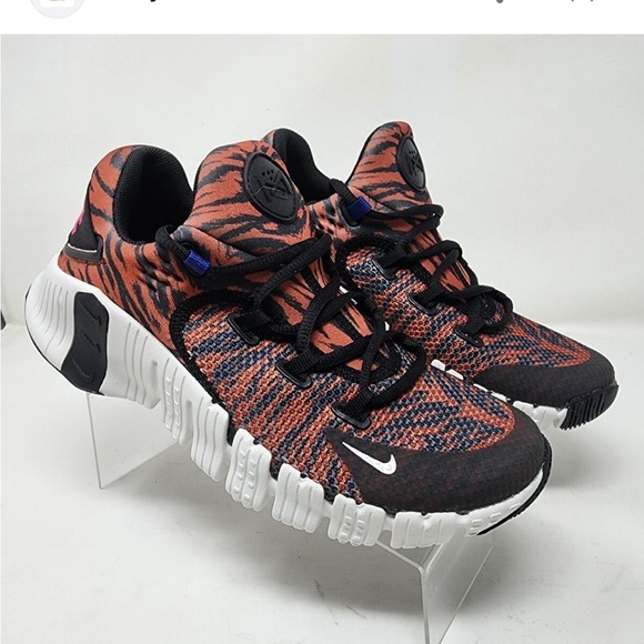 Nike Sneakers - Picture 6 of 6